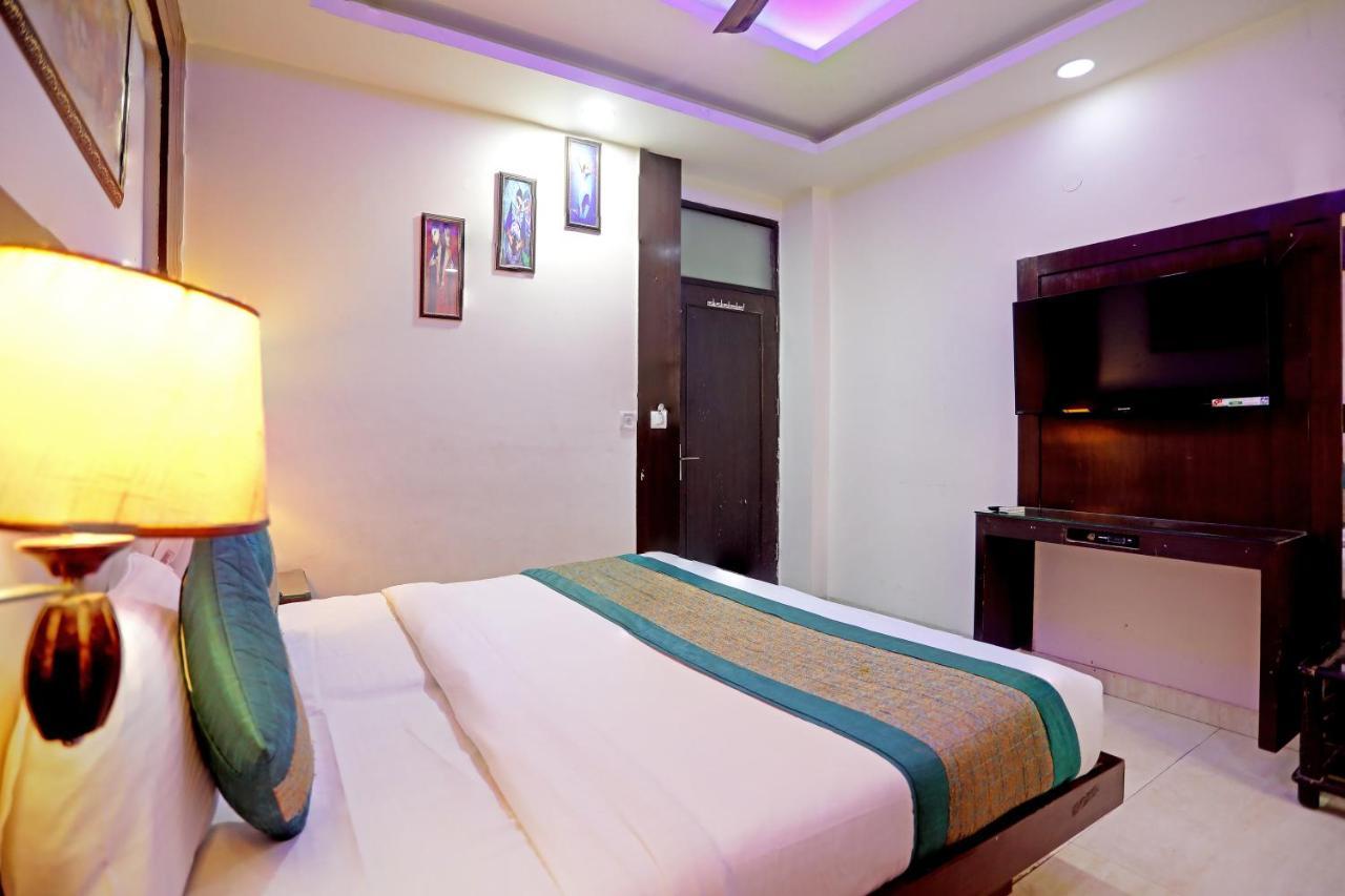 Hotel Tashkent Palace - Near New Delhi Railway Station Νέο Δελχί Εξωτερικό φωτογραφία